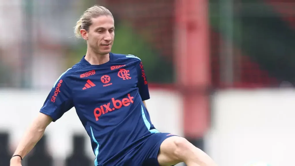 filipe luis no treino do flamengo