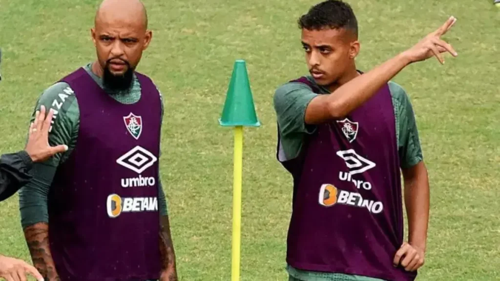 felipe melo e filho